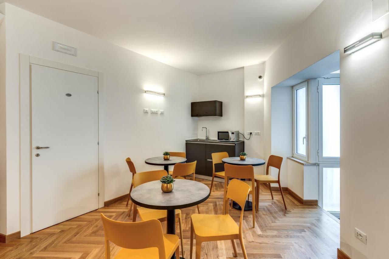 Relais Metronia Hotel Roma Ngoại thất bức ảnh