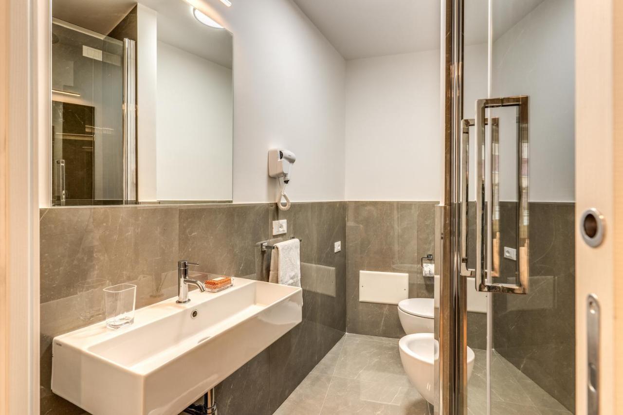 Relais Metronia Hotel Roma Ngoại thất bức ảnh