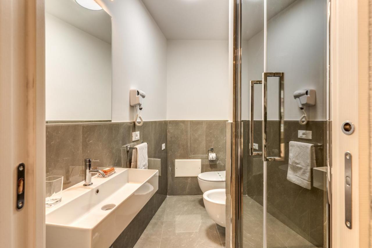 Relais Metronia Hotel Roma Ngoại thất bức ảnh