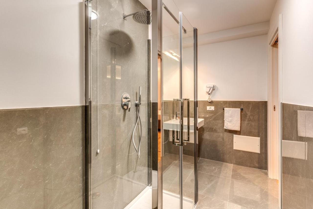 Relais Metronia Hotel Roma Ngoại thất bức ảnh