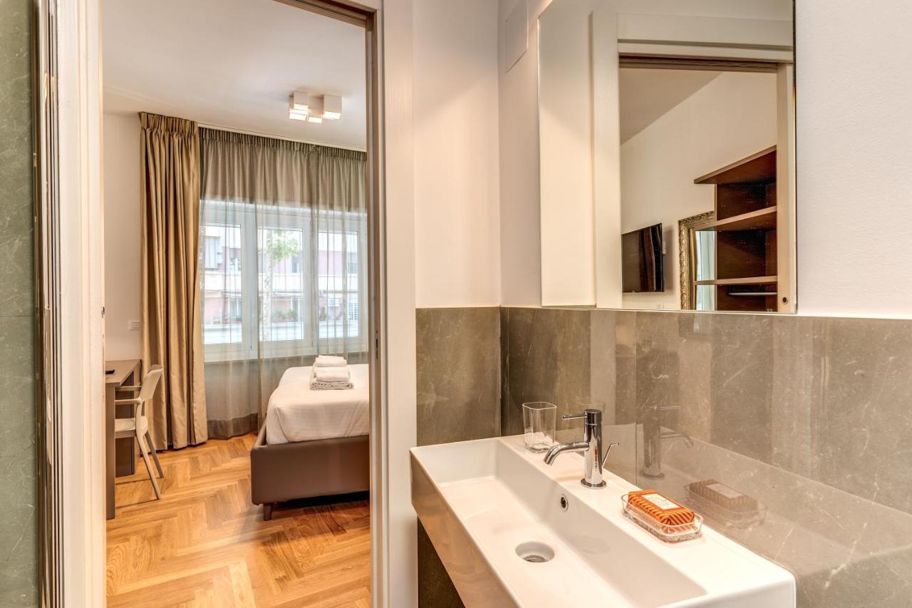 Relais Metronia Hotel Roma Ngoại thất bức ảnh